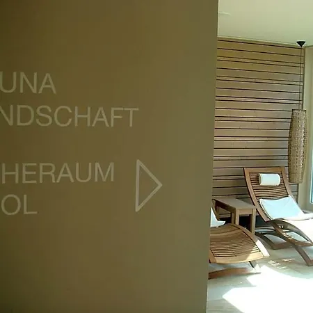 ホテル Seeblick Mit Anbindung An Ein 4-sterne-hotel インターラーケン